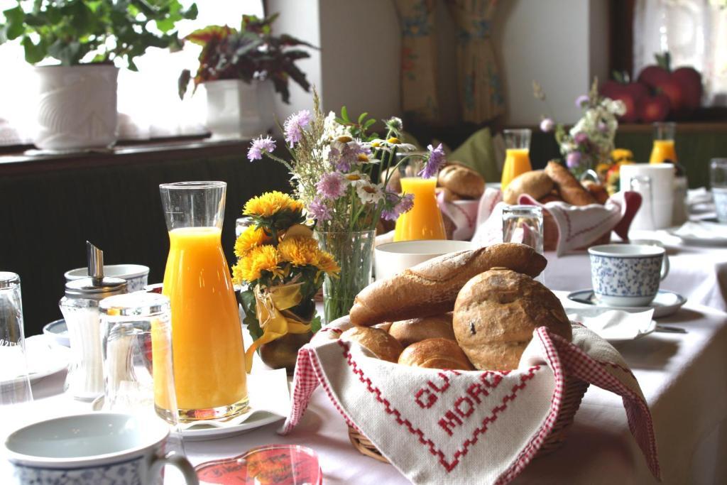 Kraners Alpenhof Bio Bed And Breakfast Pension Weissensee Buitenkant foto